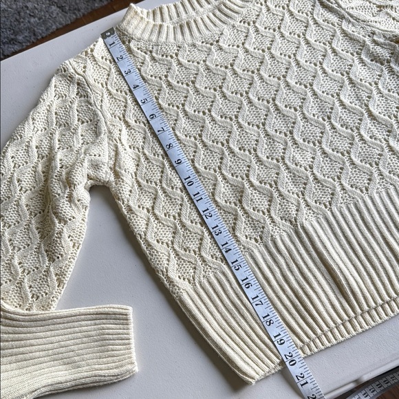 Cream Lace Pattern Knit Crew Neck Sweater - Picture 9 of 13